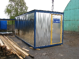 Строительный блок-контейнер с туалетом и душем