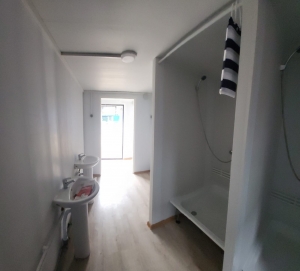 Блок-контейнер с душевыми и туалетом, фото11 Блок-контейнер с душевыми и туалетом, фото11