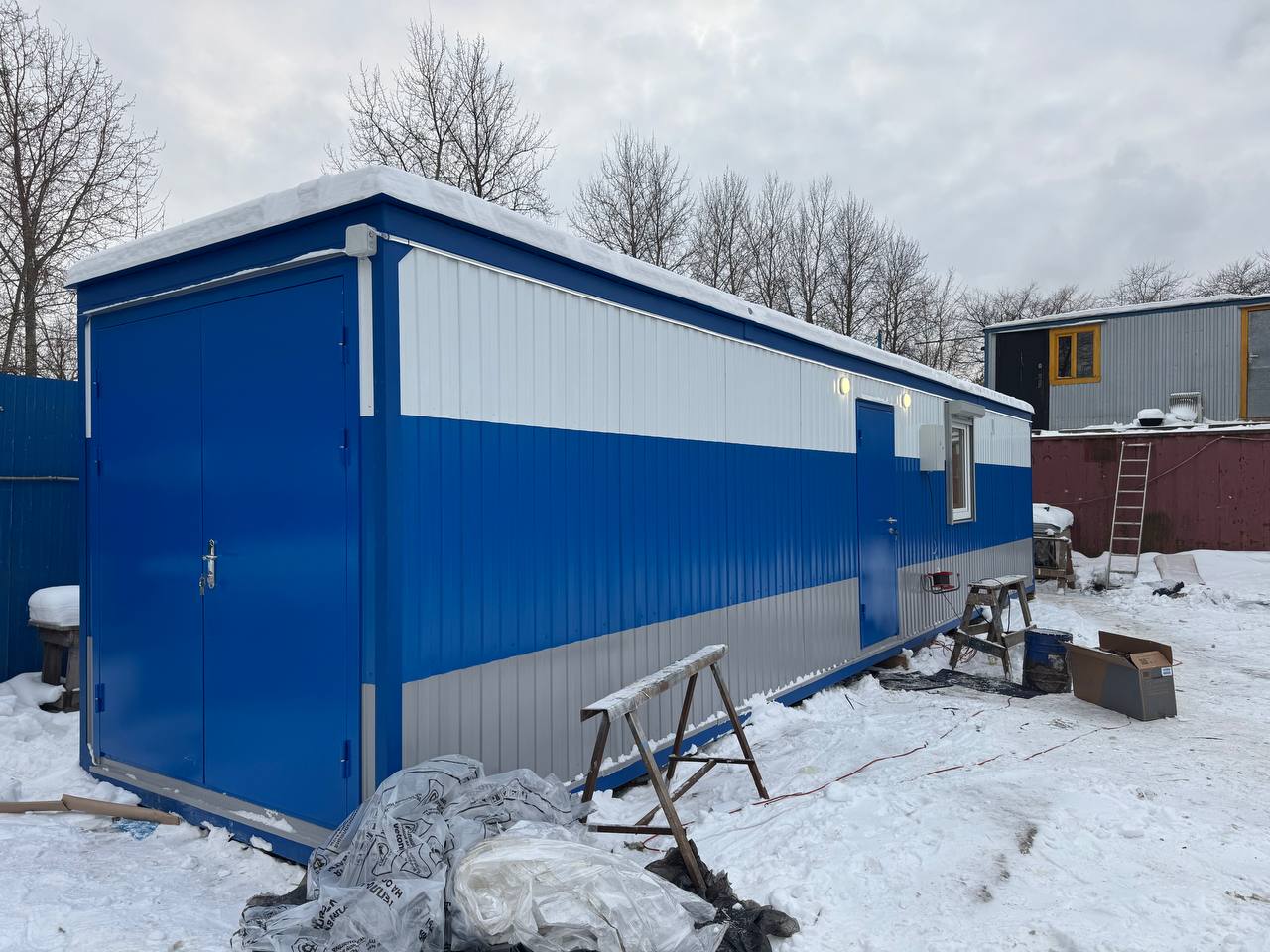 Группа блок-контейнеров